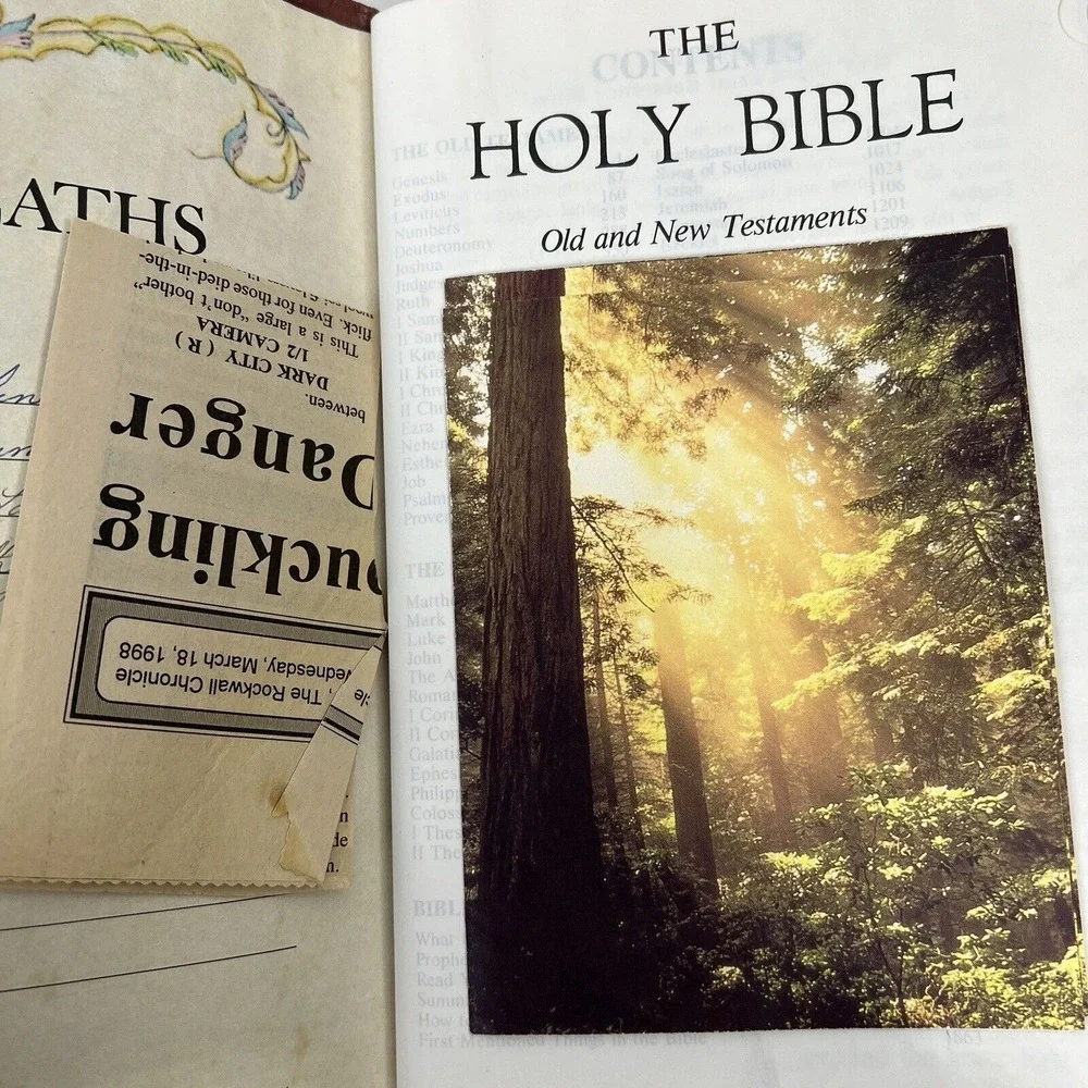 Regency KJV Holy Bible Giant Print Red Letter Reference Blunt Family Records